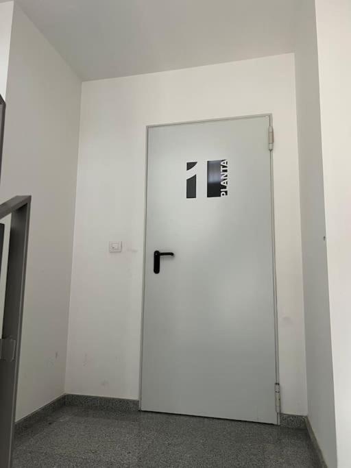 Apartamento Luminoso Cerca Salera Castellon de la Plana Exterior photo